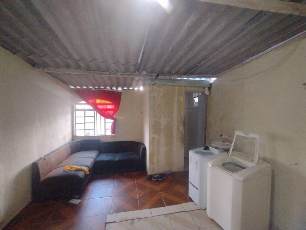 Casa, Mangabeiras, 2 Quartos, 0 Vaga