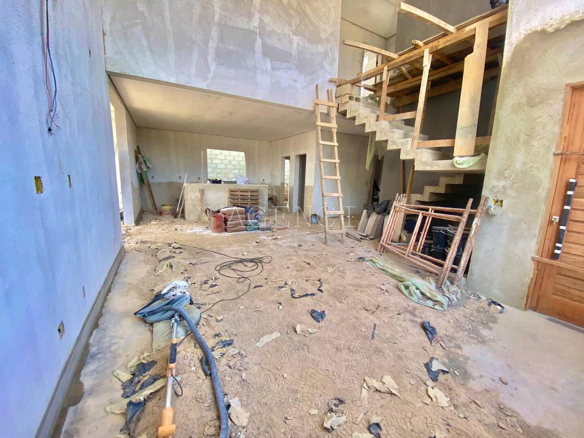 Casa, Vale do Sol, 2 Quartos, 0 Vaga, 1 Suíte