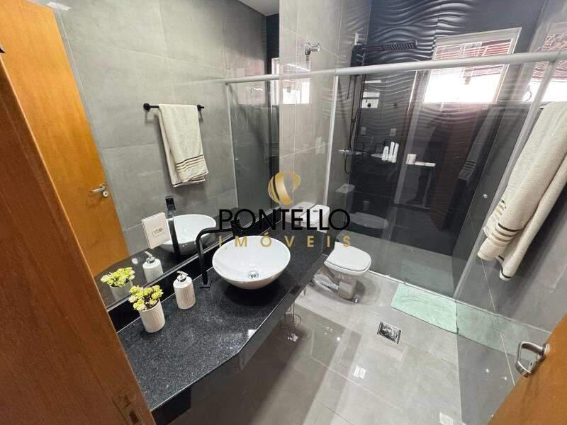 Casa, Renascença, 3 Quartos, 2 Vagas, 2 Suítes