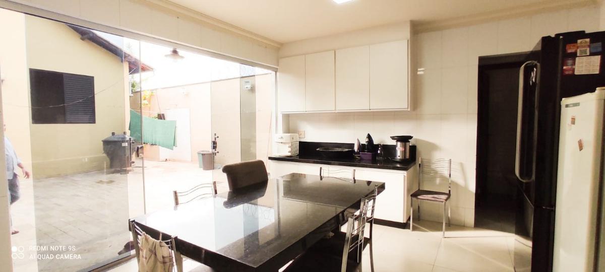 Casa, São Joaquim, 3 Quartos, 5 Vagas, 1 Suíte