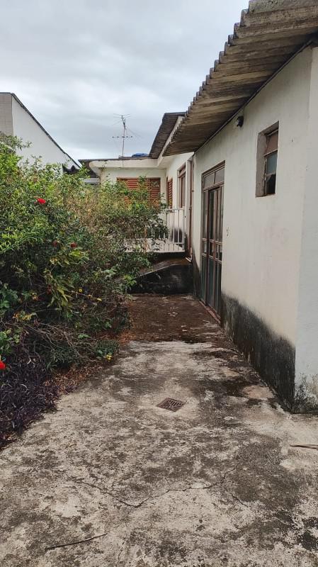 Casa, Barreiro, 4 Quartos, 4 Vagas, 1 Suíte