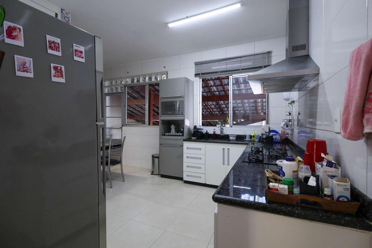 Casa, Dona Clara, 3 Quartos, 4 Vagas, 1 Suíte