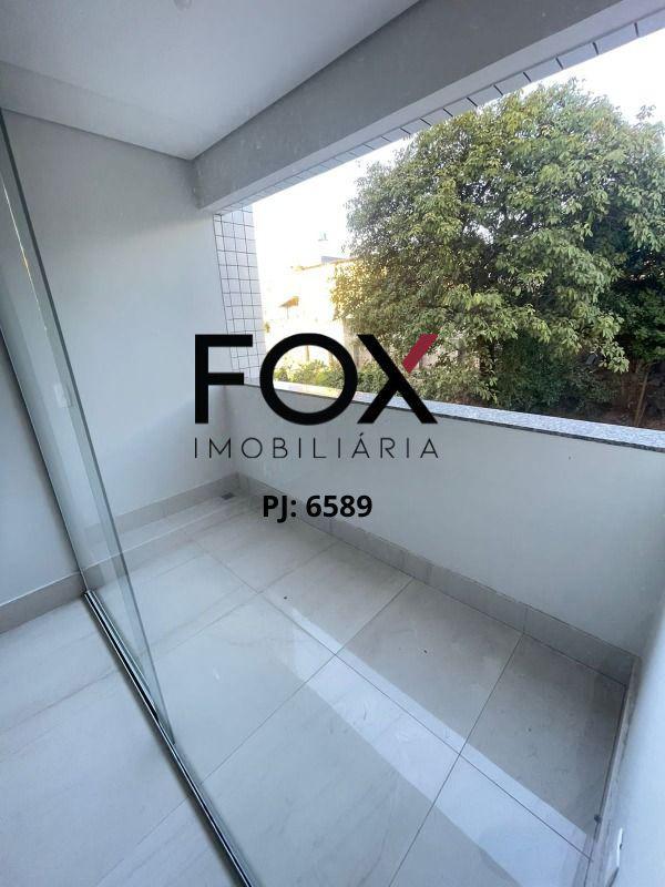 Apartamento, Sagrada Família, 3 Quartos, 2 Vagas, 1 Suíte