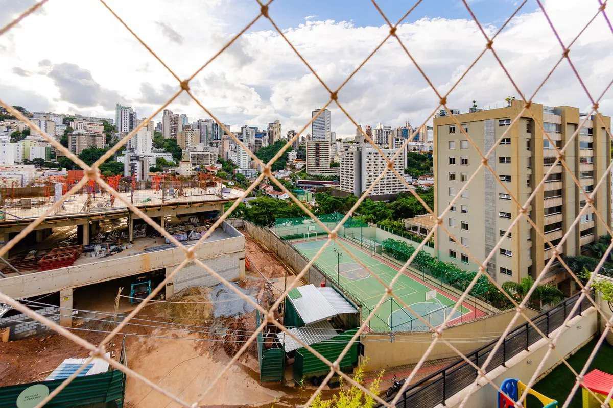 Apartamento, Vila Paris, 3 Quartos, 2 Vagas, 1 Suíte