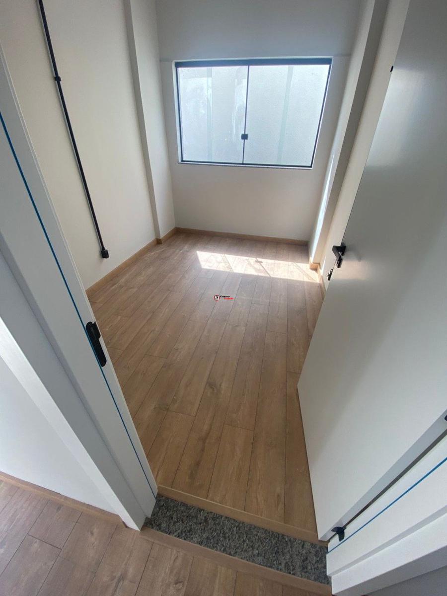 Casa Comercial, Colégio Batista, 0 Quarto, 3 Vagas