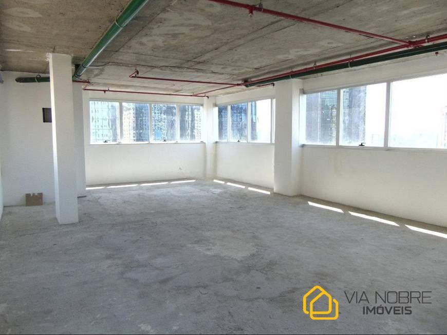 Sala, Savassi, 4 Vagas
