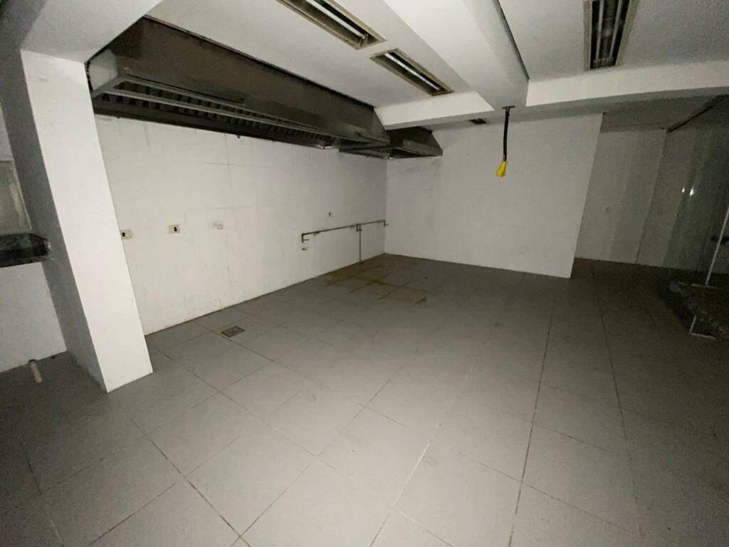 Casa Comercial, Lourdes, 3 Quartos, 0 Vaga