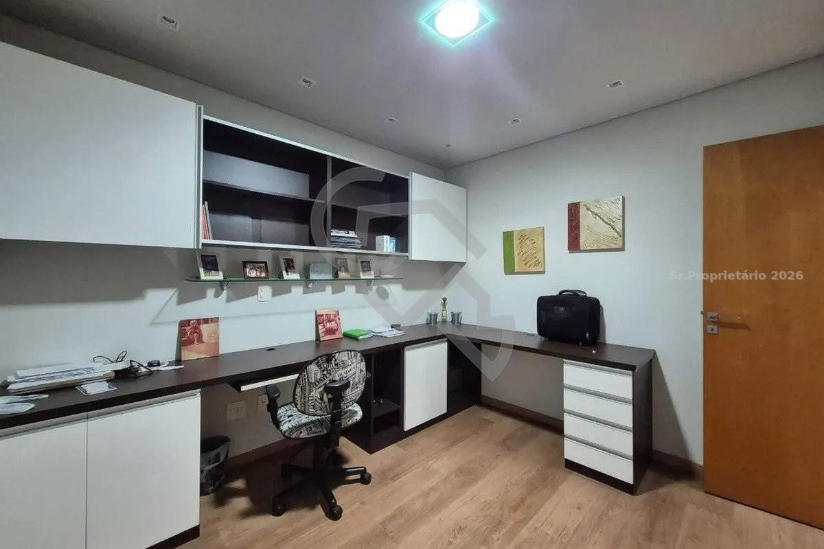 Apartamento, Cruzeiro, 4 Quartos, 4 Vagas, 2 Suítes