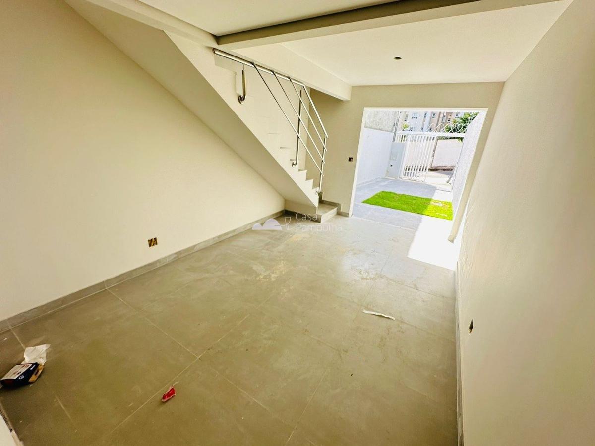 Casa, Planalto, 2 Quartos, 1 Vaga, 1 Suíte