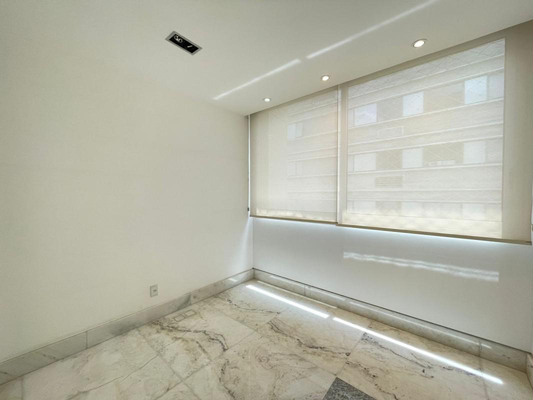 Cobertura, Savassi, 4 Quartos, 3 Vagas, 3 Suítes