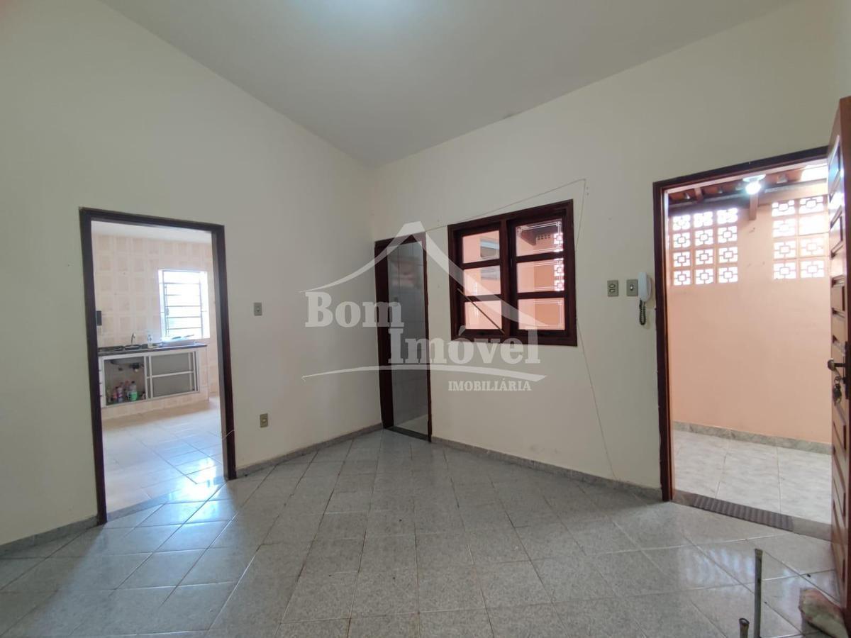 Casa, Centro, 0 Quarto, 0 Vaga