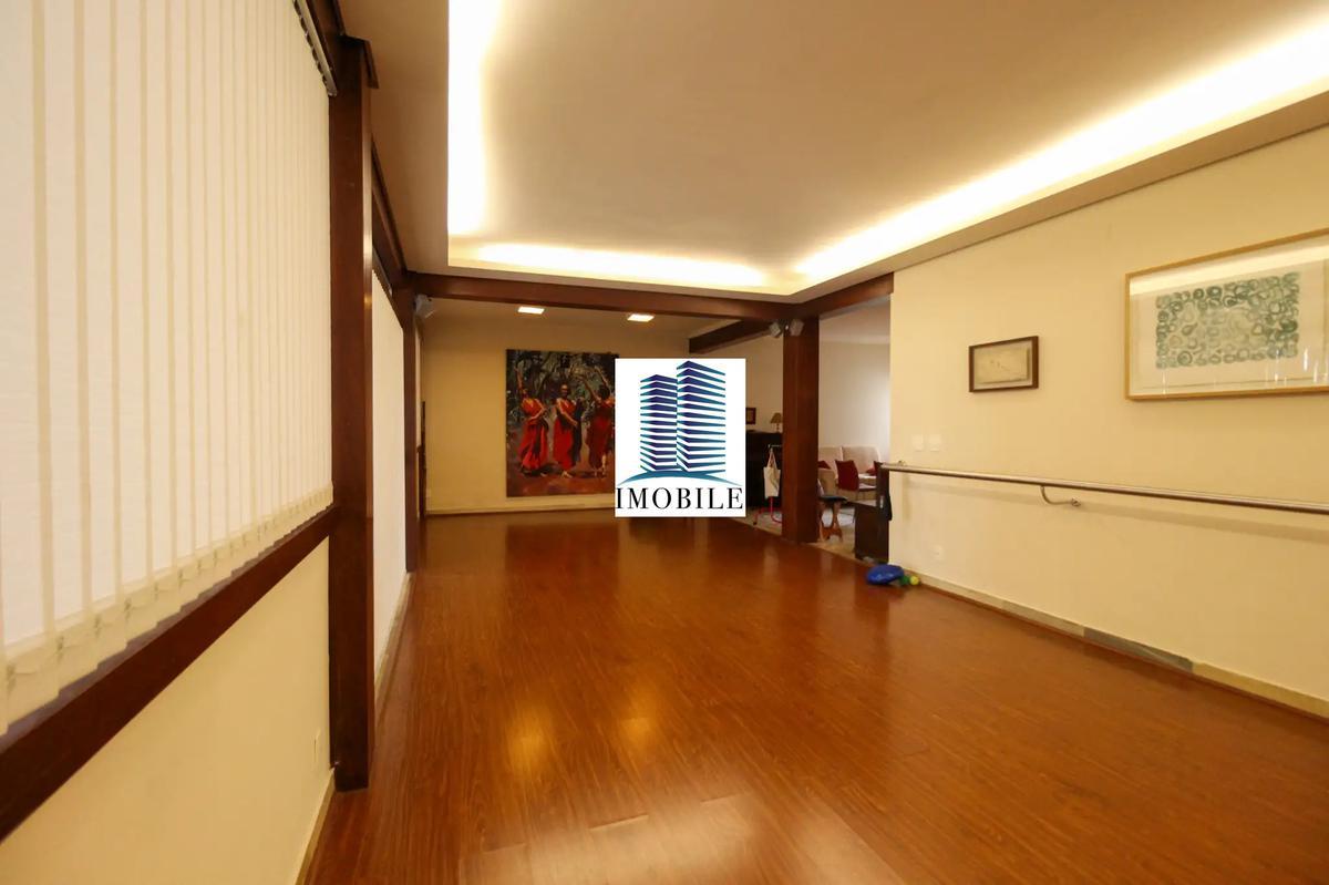 Casa, Serra, 4 Quartos, 5 Vagas, 1 Suíte