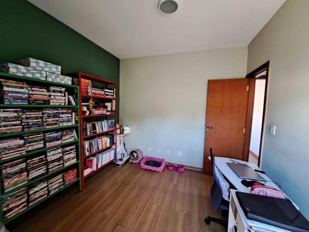 Casa, Santa Cruz, 3 Quartos, 3 Vagas, 1 Suíte