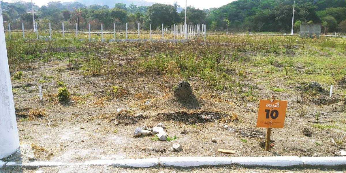 Lote, São José, 0 Quarto, 4 Vagas