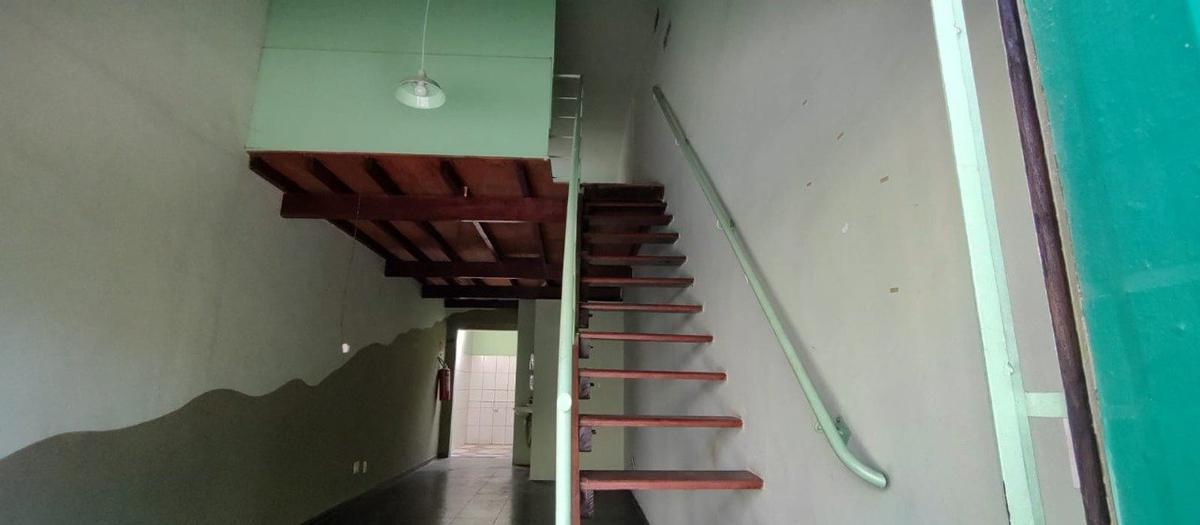 Andar, Estoril, 0 Quarto, 0 Vaga