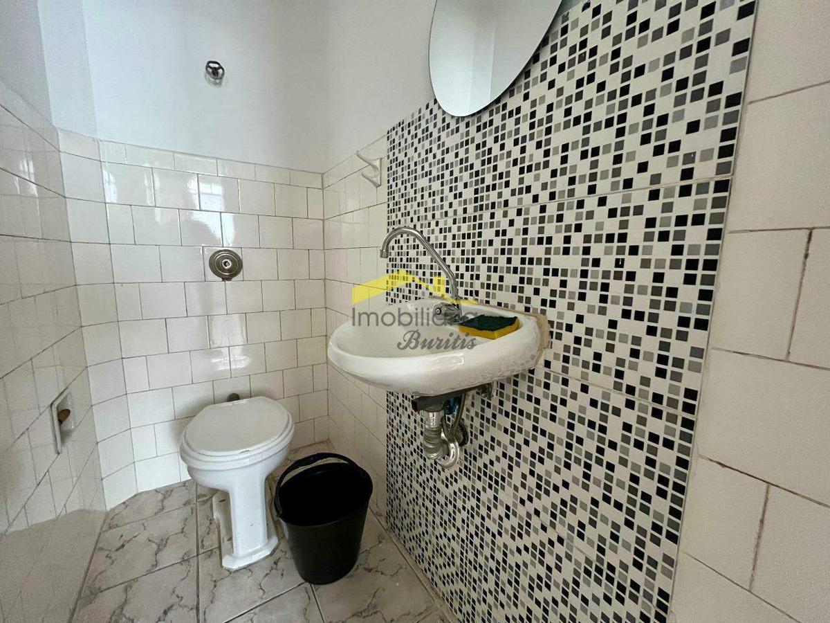 Sala, Centro