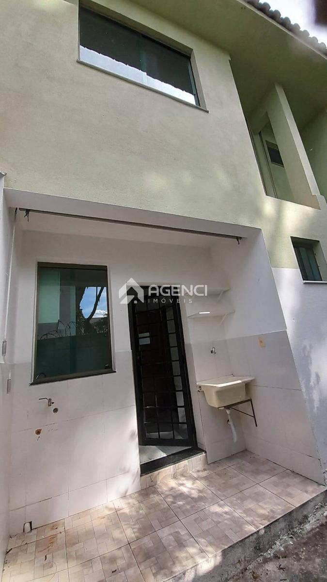 Casa, Paquetá, 2 Quartos, 0 Vaga, 2 Suítes