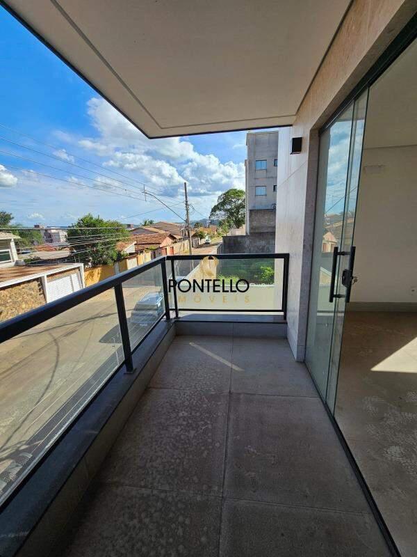 Apartamento, Santa Helena, 4 Quartos, 3 Vagas, 1 Suíte