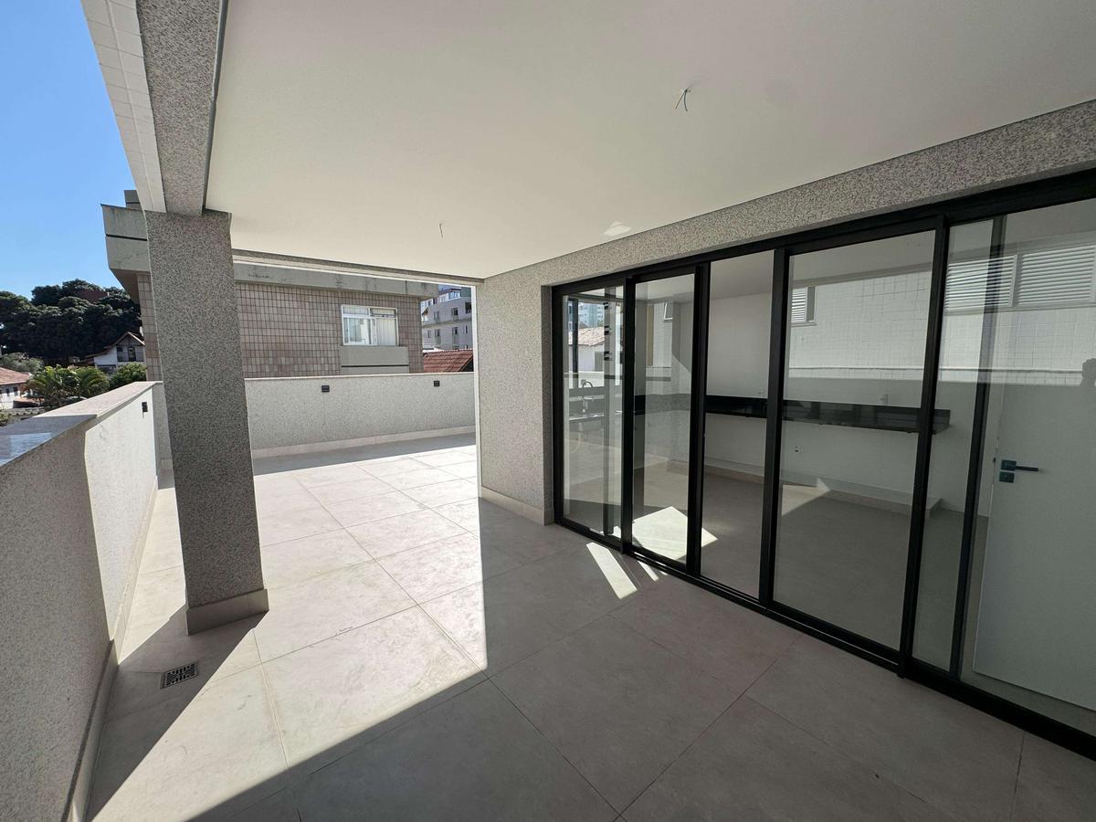 Cobertura, Liberdade, 4 Quartos, 2 Vagas, 2 Suítes