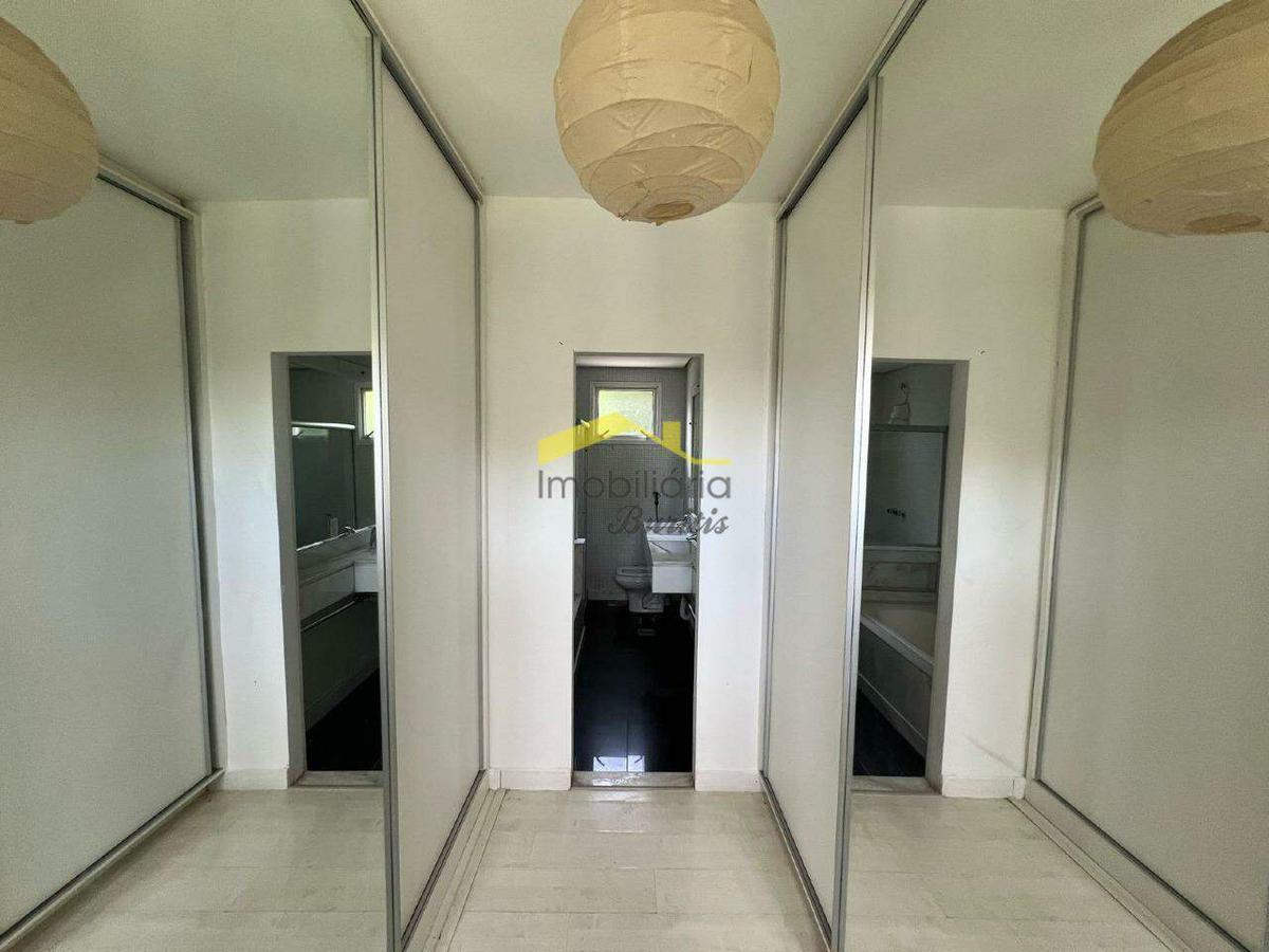 Casa, Estoril, 3 Quartos, 6 Vagas, 1 Suíte