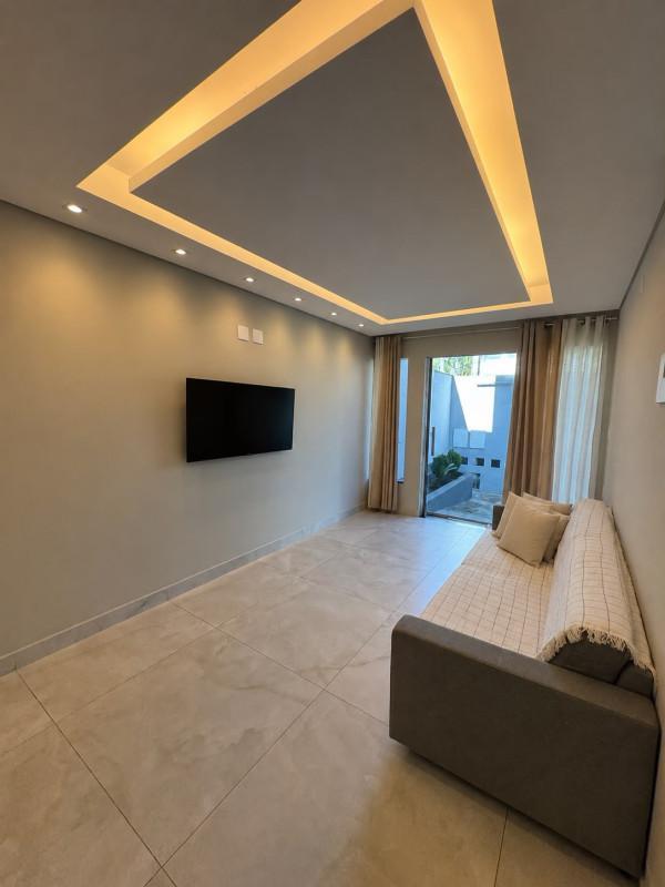 Casa, Masterville, 3 Quartos, 4 Vagas, 1 Suíte