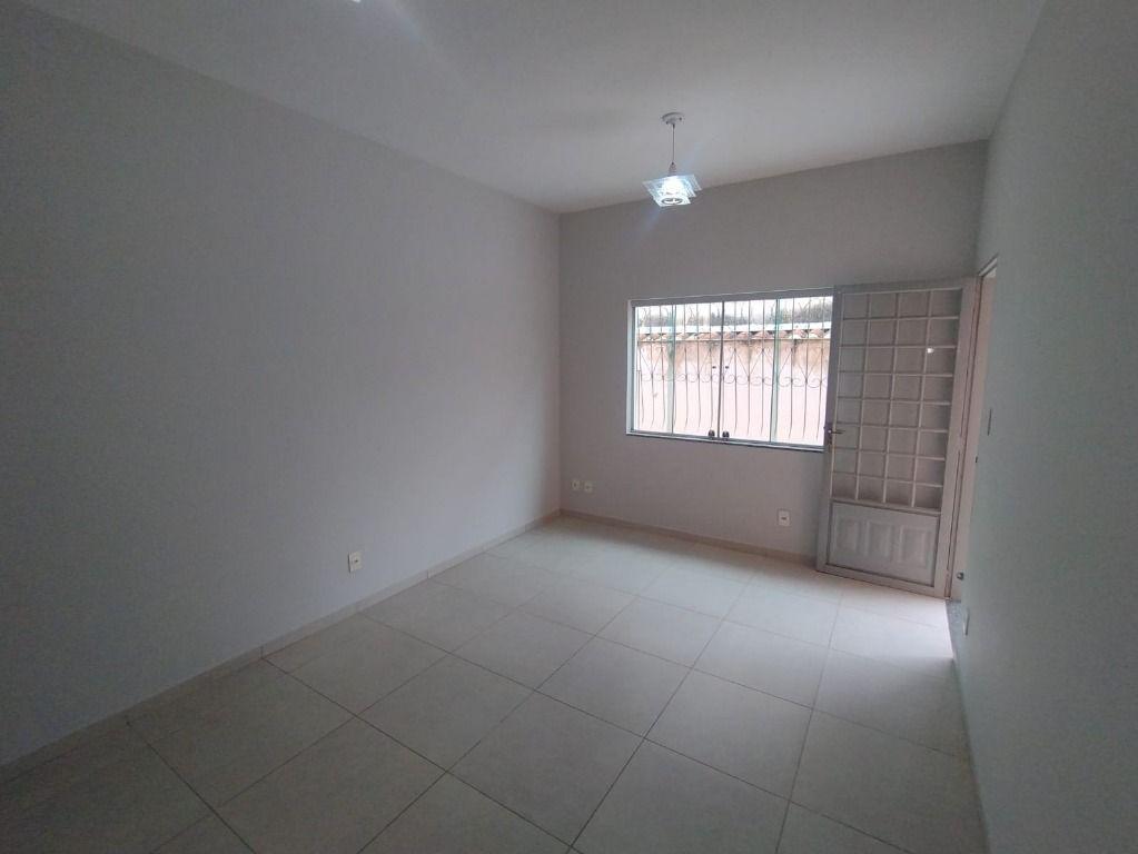 Casa, Paciência, 3 Quartos, 0 Vaga