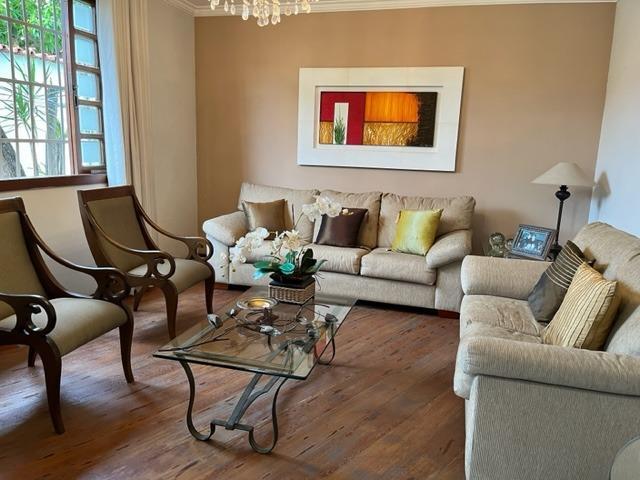 Casa, Nova Esperança, 4 Quartos, 3 Vagas, 2 Suítes