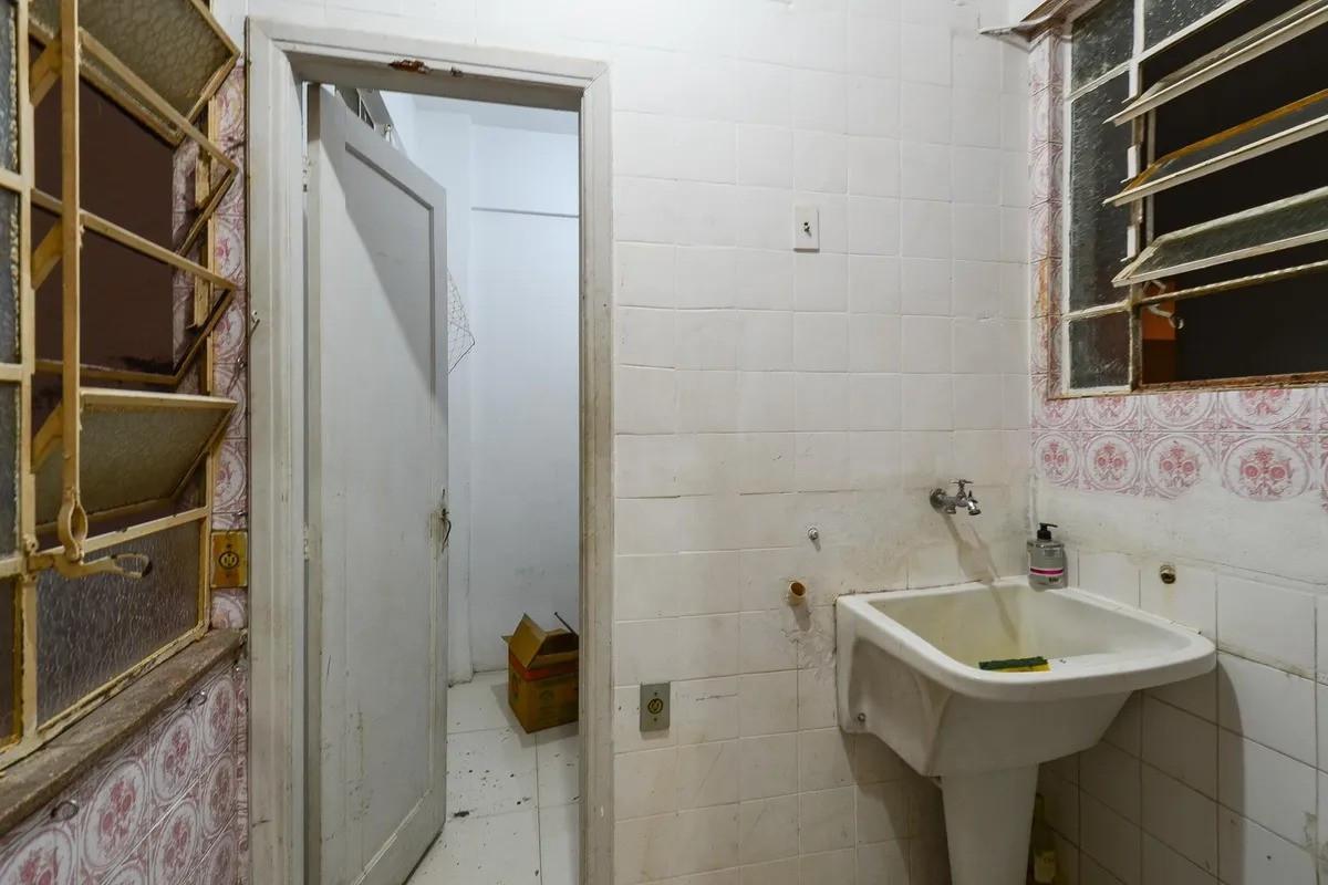 Apartamento, Centro, 2 Quartos, 0 Vaga
