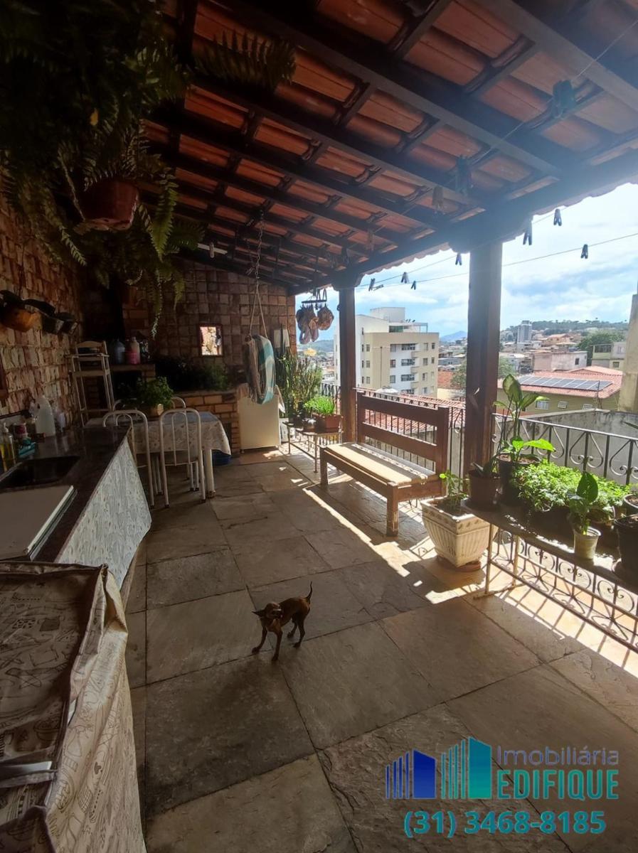 Casa, Ana Lúcia, 8 Quartos, 8 Vagas, 4 Suítes