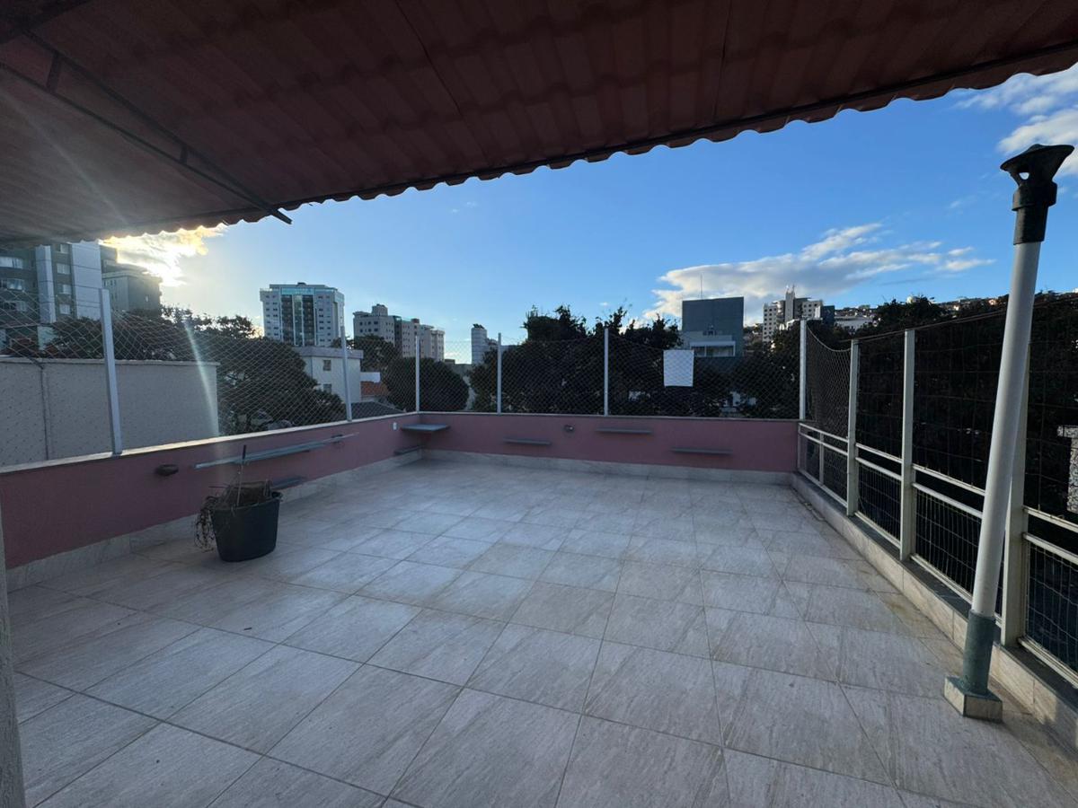 Cobertura, Serra, 4 Quartos, 1 Vaga, 1 Suíte