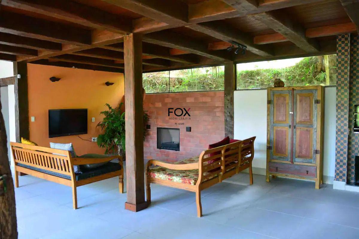 Casa, São Sebastião das Águas Claras, 4 Quartos, 8 Vagas, 2 Suítes
