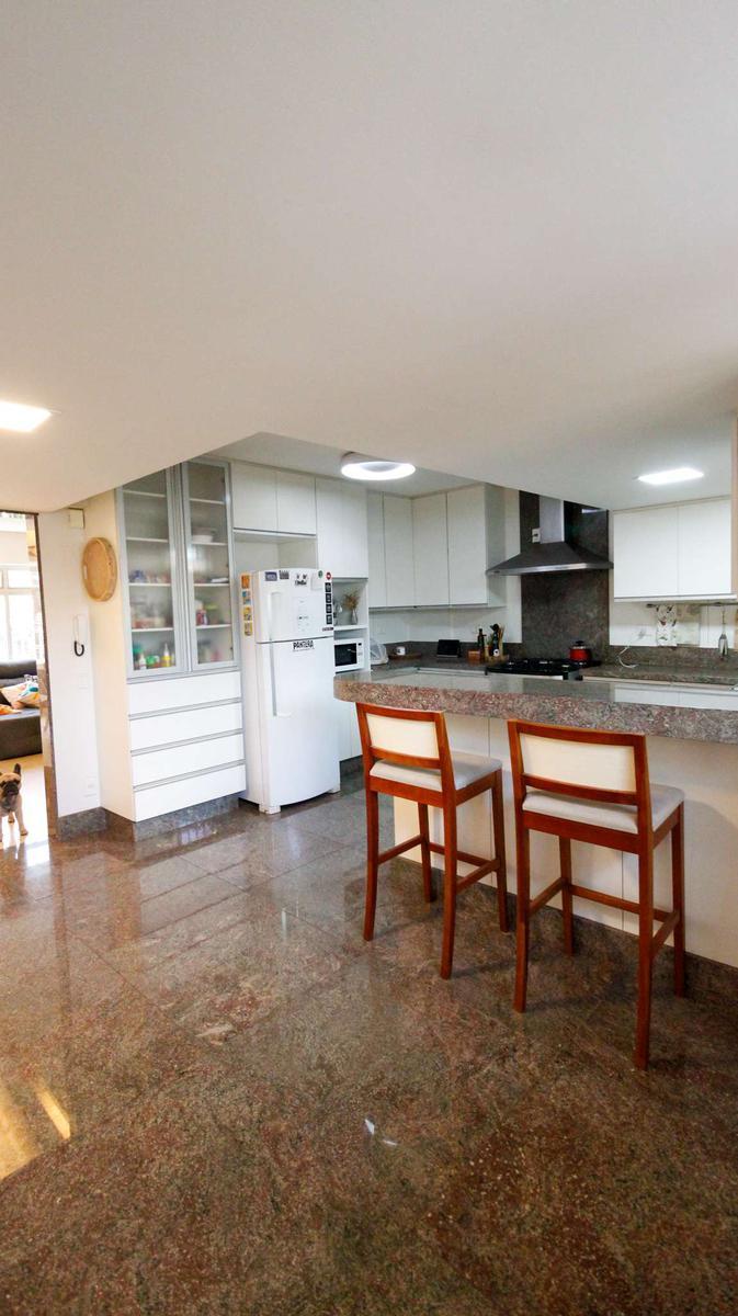 Apartamento, Santa Efigênia, 3 Quartos, 2 Vagas, 1 Suíte