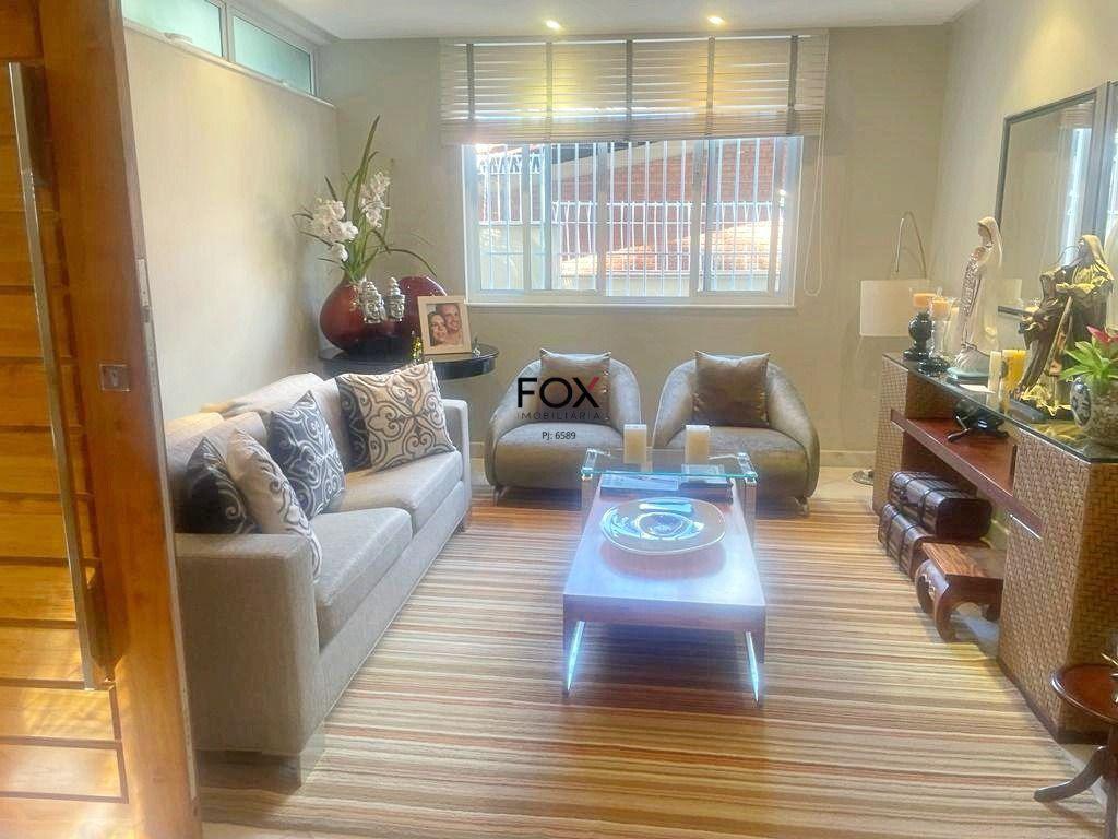 Casa, Luxemburgo, 4 Quartos, 10 Vagas, 2 Suítes