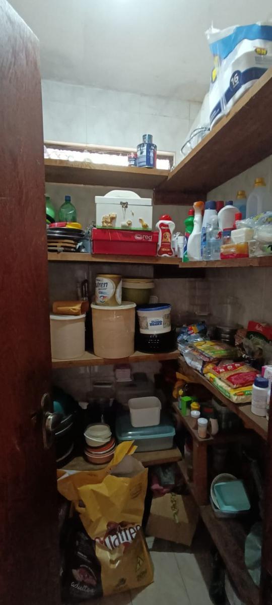 Casa, Milanez, 6 Quartos, 6 Vagas, 1 Suíte