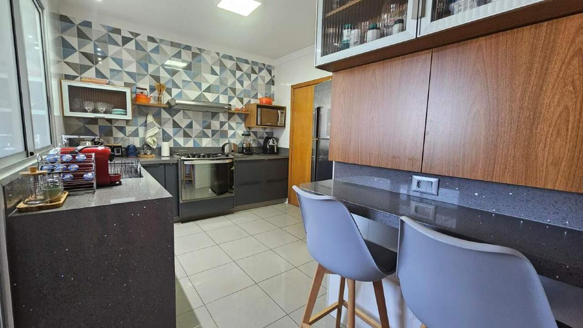 Apartamento, Vila da Serra, 4 Quartos, 3 Vagas, 1 Suíte