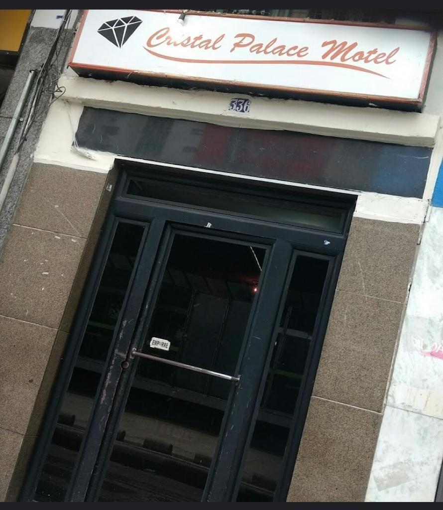 Prédio, Centro, 42 Quartos, 0 Vaga, 42 Suítes