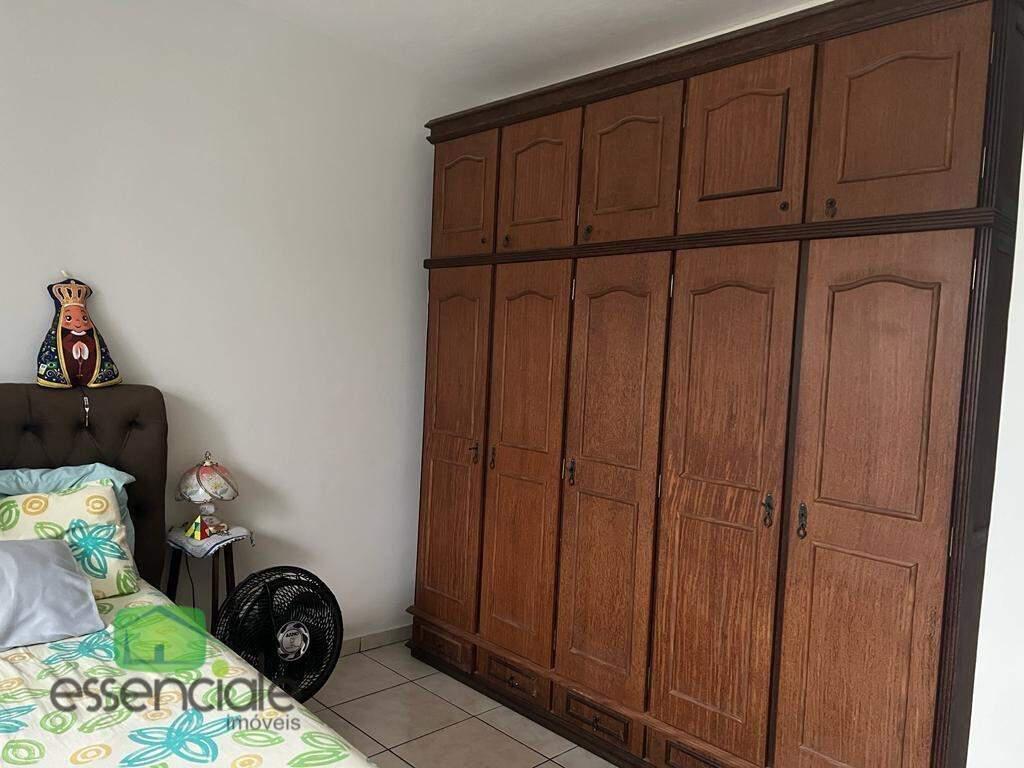 Casa, Novo Eldorado, 3 Quartos, 4 Vagas