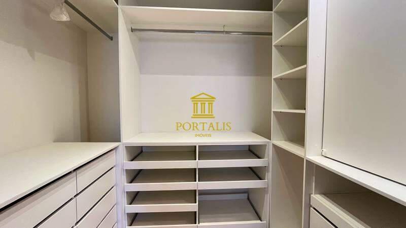 Apartamento, Luxemburgo, 3 Quartos, 1 Vaga, 1 Suíte