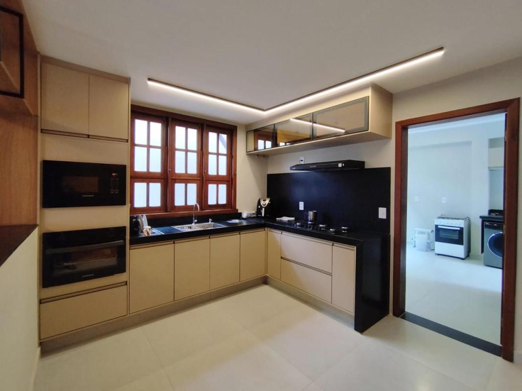 Casa, Joá, 4 Quartos, 4 Vagas, 2 Suítes