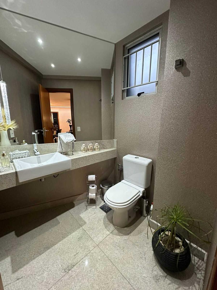 Apartamento, Castelo, 4 Quartos, 3 Vagas, 2 Suítes