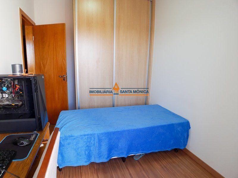 Casa, Santa Mônica, 3 Quartos, 2 Vagas, 1 Suíte