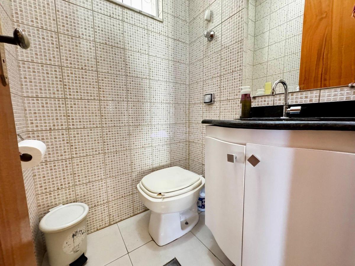 Casa, Santa Mônica, 3 Quartos, 2 Vagas, 1 Suíte