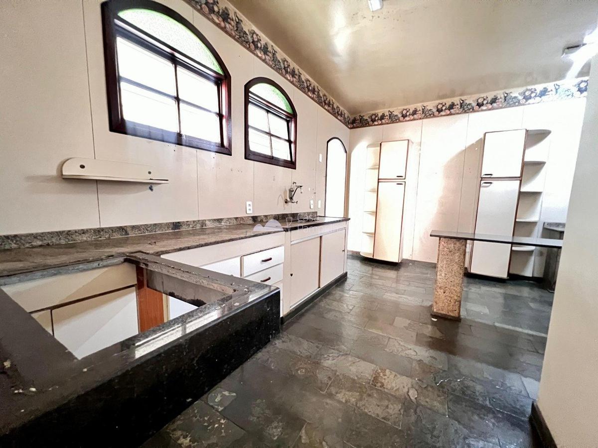 Casa, Santa Amélia, 5 Quartos, 5 Vagas, 2 Suítes