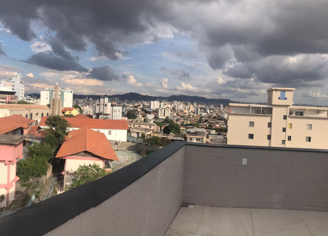 Cobertura, Santa Cruz, 4 Quartos, 2 Vagas, 1 Suíte