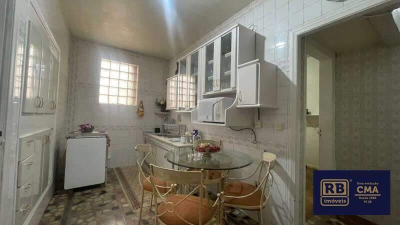 Apartamento, Centro, 4 Quartos, 0 Vaga, 1 Suíte