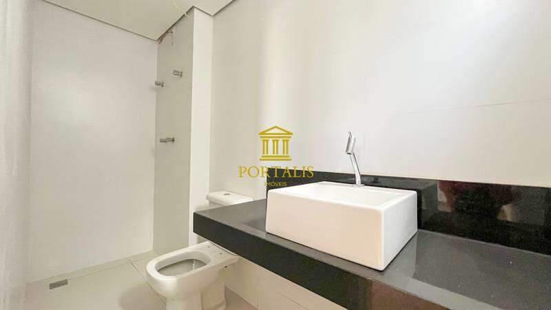 Apartamento, Vila Paris, 2 Quartos, 2 Vagas, 2 Suítes