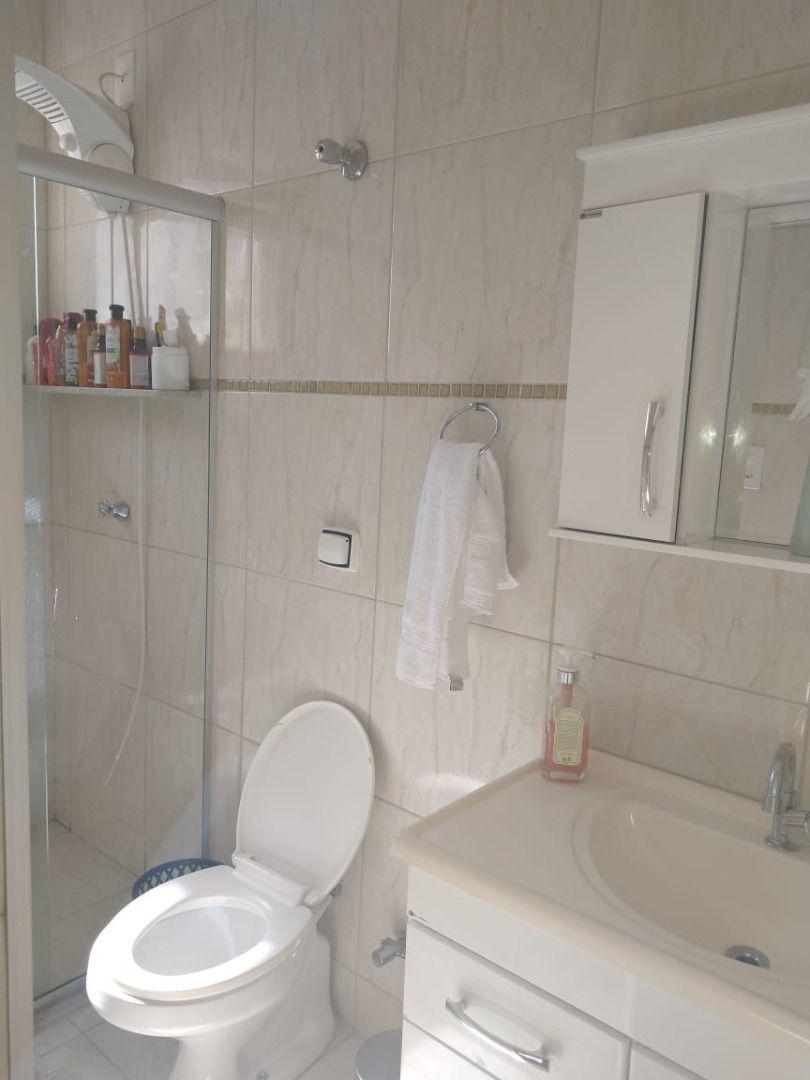 Casa, Santa Maria, 4 Quartos, 2 Vagas, 3 Suítes