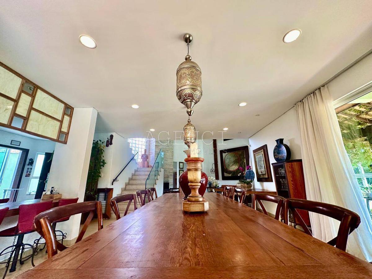 Casa, Jardim Canadá, 5 Quartos, 0 Vaga, 1 Suíte