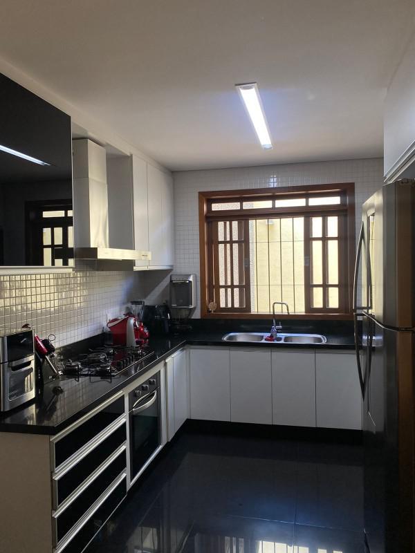 Casa, Boa Vista, 3 Quartos, 2 Vagas, 1 Suíte