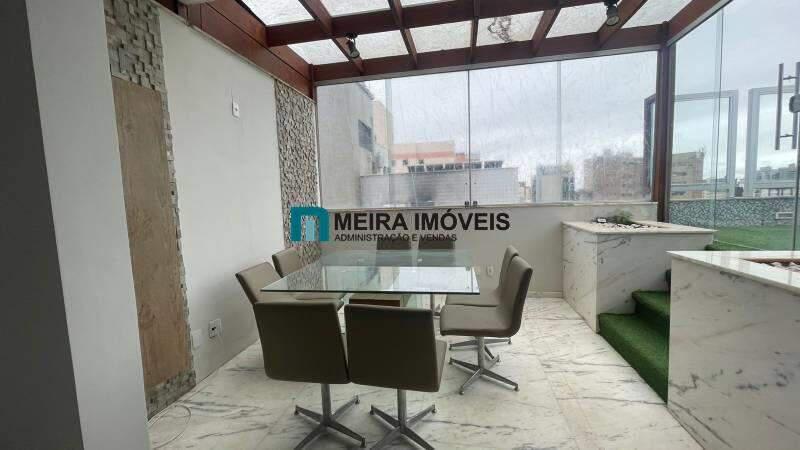 Cobertura, Funcionários, 3 Quartos, 2 Vagas, 1 Suíte